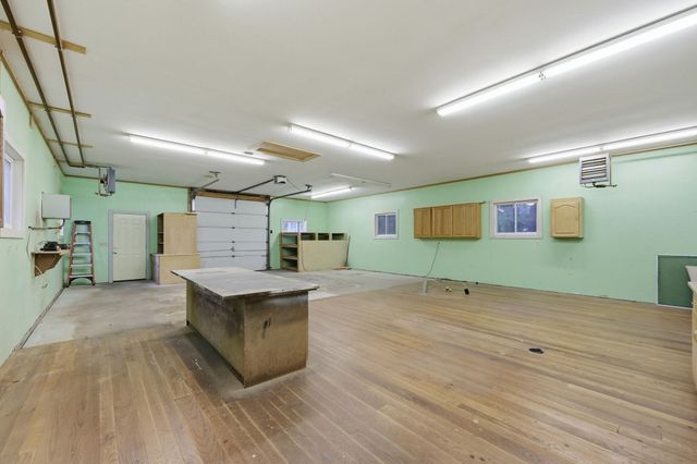 330 Ventura St, Ludlow, MA 01056