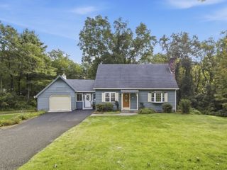330 Ventura St, Ludlow, MA 01056