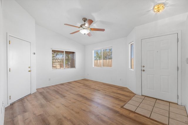 10104 Round Up Place SW, Albuquerque, NM 87121