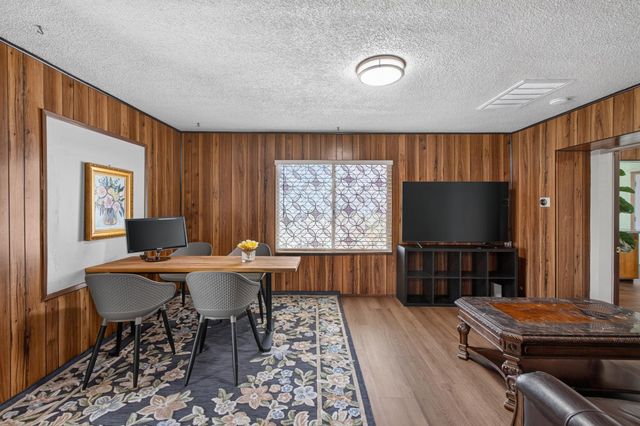 3649 Ripley St, Sacramento, CA 95838