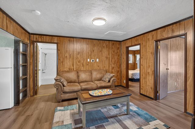 3649 Ripley St, Sacramento, CA 95838