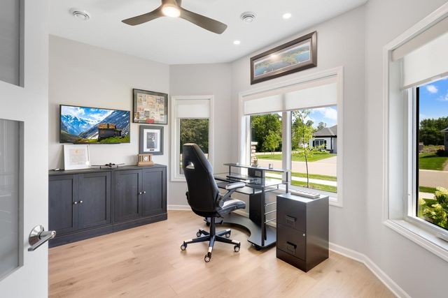 702 Kasota Avenue, Jordan, MN 55352