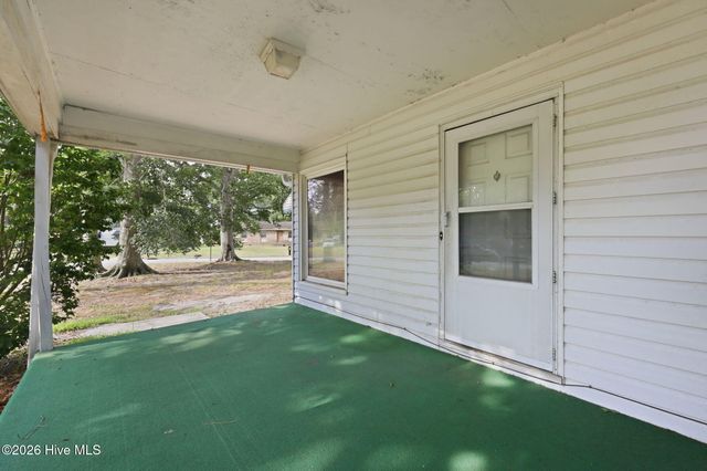 108 Ashton Drive, Greenville, NC 27834