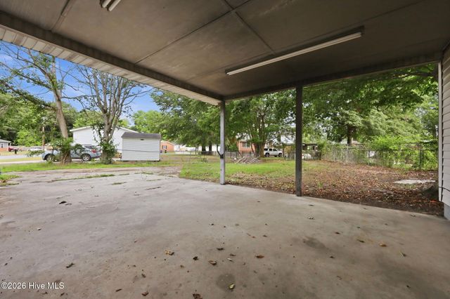 108 Ashton Drive, Greenville, NC 27834