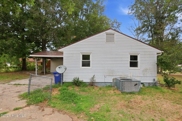 108 Ashton Drive, Greenville, NC 27834