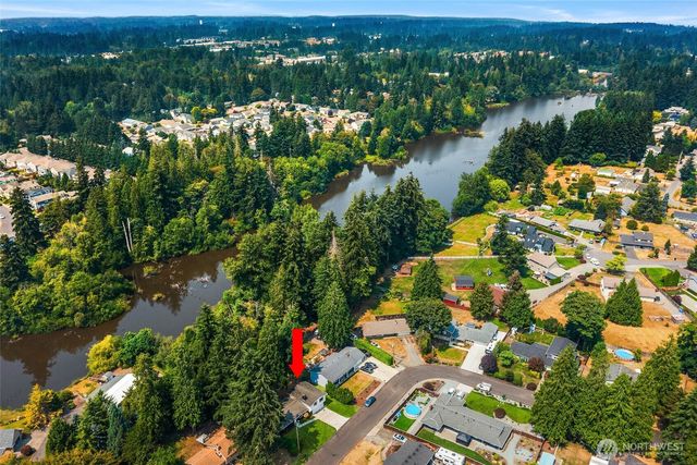 12218 66th Avenue Ct E, Puyallup, WA 98373