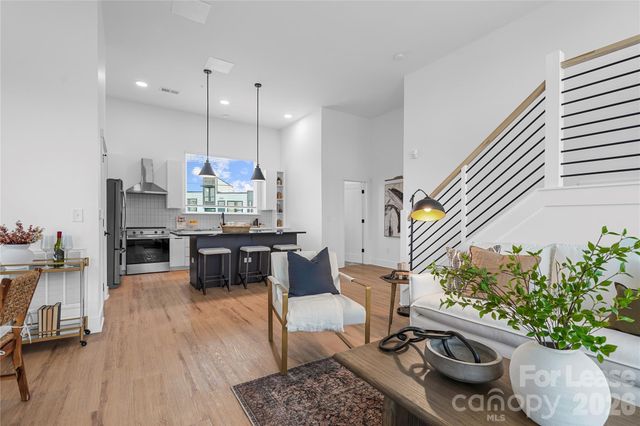 411 Charles Avenue 16, Charlotte, NC 28205