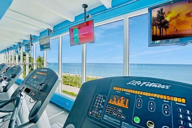 5401 SE Collins Ave 1412, Miami Beach, FL 33140