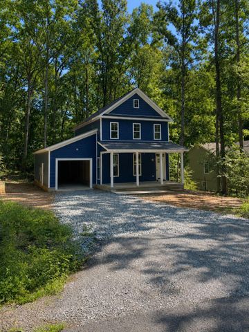 122 TALL PINES AVE, Locust Grove, VA 22508