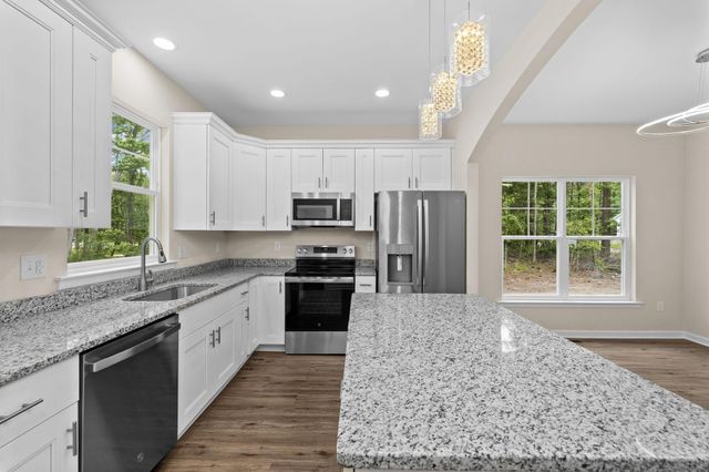 122 TALL PINES AVE, Locust Grove, VA 22508