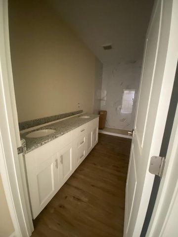 122 TALL PINES AVE, Locust Grove, VA 22508