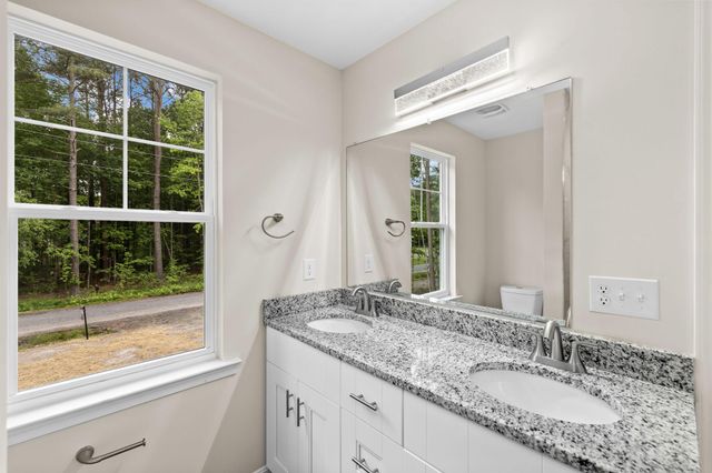 122 TALL PINES AVE, Locust Grove, VA 22508