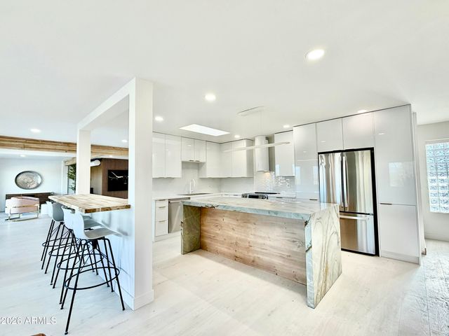 11417 N CAMERON Court, Fountain Hills, AZ 85268