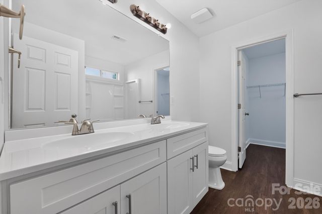11518 Planters Estates Drive, Charlotte, NC 28278