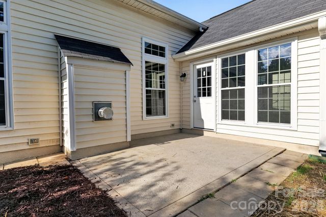 11518 Planters Estates Drive, Charlotte, NC 28278