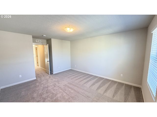 31773 Nw BLAKE Ter, North Plains, OR 97133