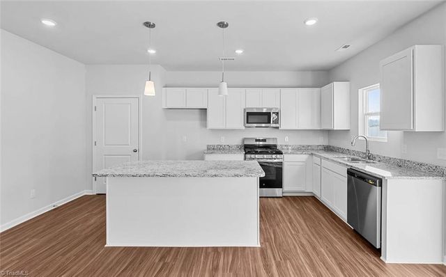 5356 Spicewood Lake Lane, Winston-salem, NC 27106