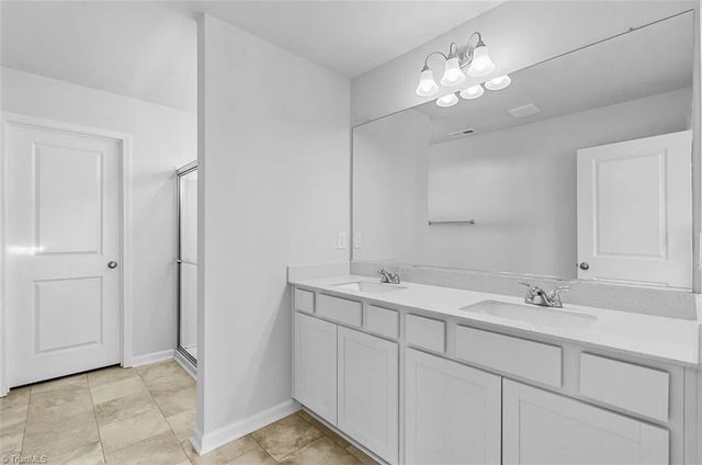 5356 Spicewood Lake Lane, Winston-salem, NC 27106