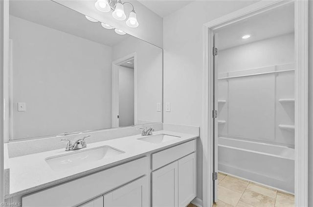 5356 Spicewood Lake Lane, Winston-salem, NC 27106