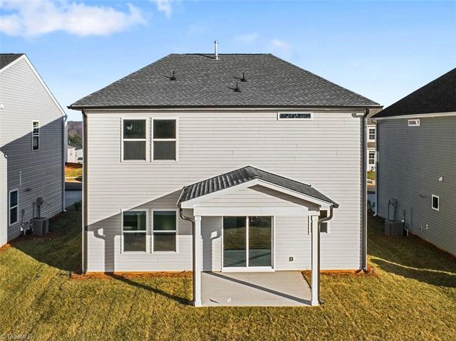 5356 Spicewood Lake Lane, Winston-salem, NC 27106