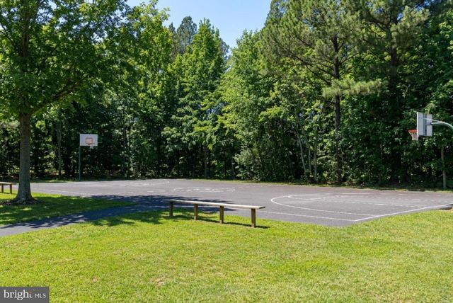 12761 FLAT MEADOW LN, Herndon, VA 20171