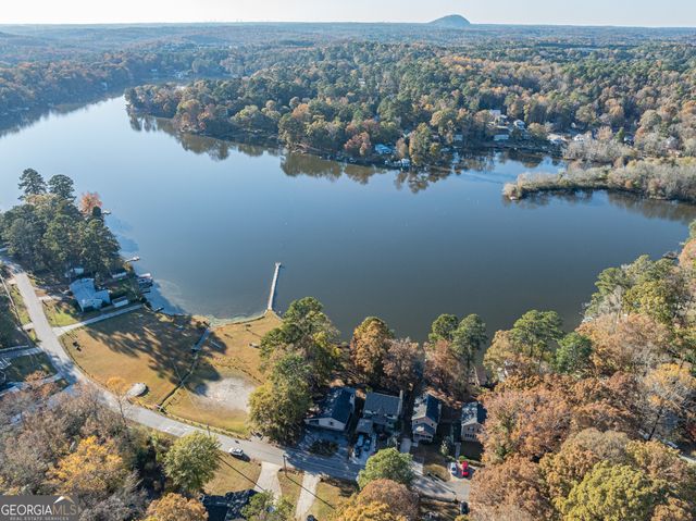 8704 Lake Drive, Snellville, GA 30039