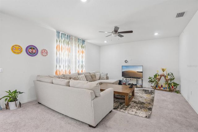 9963 SUNRISE VIEW COURT, Seffner, FL 33584