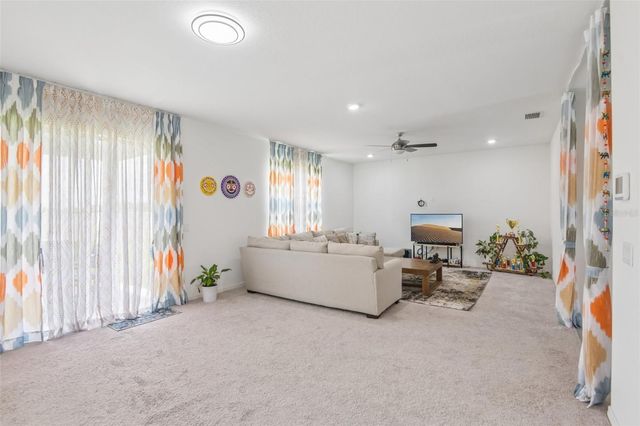9963 SUNRISE VIEW COURT, Seffner, FL 33584