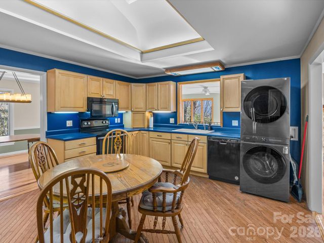 200 Canterbury Road, Cullowhee, NC 28723