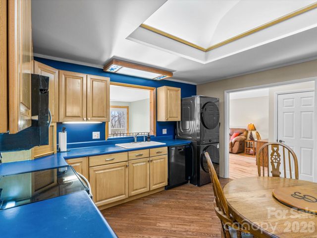 200 Canterbury Road, Cullowhee, NC 28723