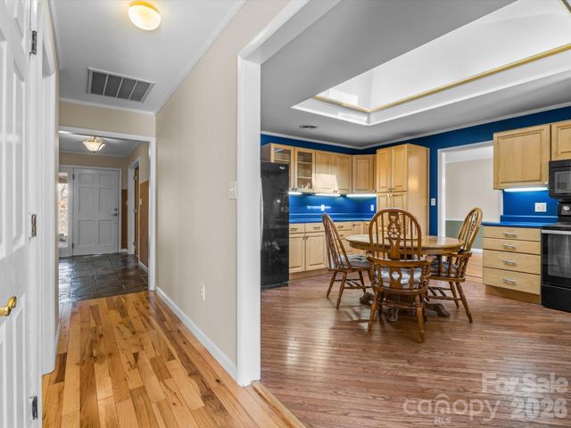 200 Canterbury Road, Cullowhee, NC 28723