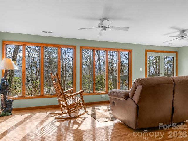 200 Canterbury Road, Cullowhee, NC 28723