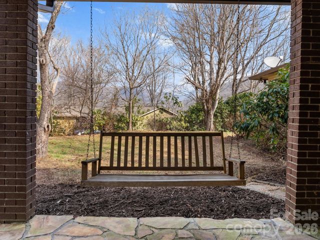 200 Canterbury Road, Cullowhee, NC 28723