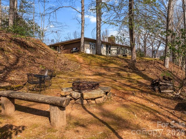 200 Canterbury Road, Cullowhee, NC 28723