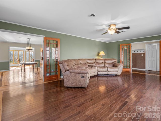 200 Canterbury Road, Cullowhee, NC 28723