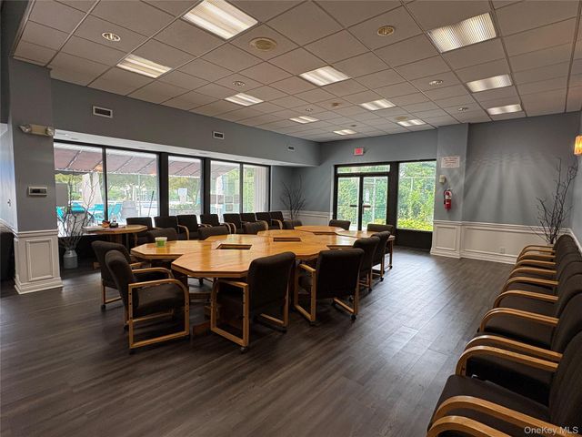 107 Richmond Boulevard 4B, Ronkonkoma, NY 11779