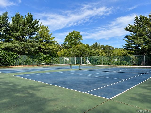107 Richmond Boulevard 4B, Ronkonkoma, NY 11779