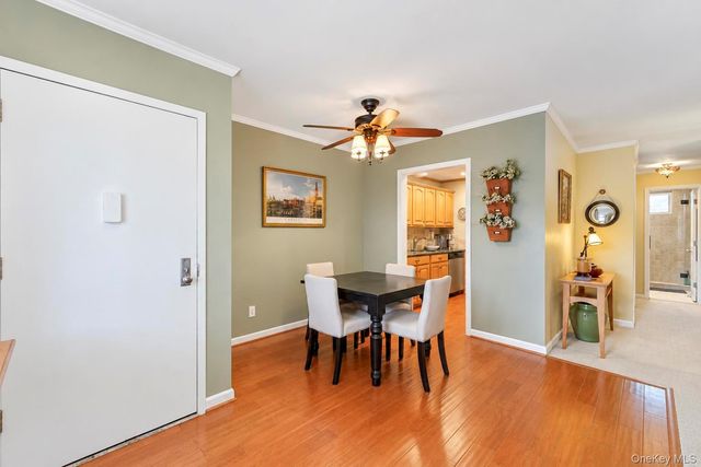 107 Richmond Boulevard 4B, Ronkonkoma, NY 11779