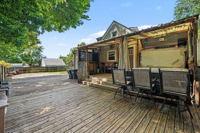 2537&2539 Enid Avenue, Crescent Springs, KY 41017