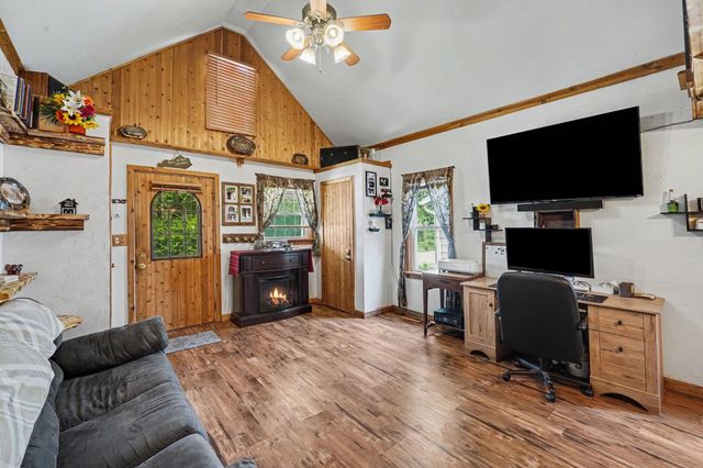 2537&2539 Enid Avenue, Crescent Springs, KY 41017