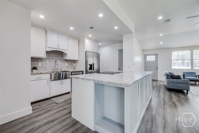 320 Wilshire Boulevard, Savannah, GA 31419