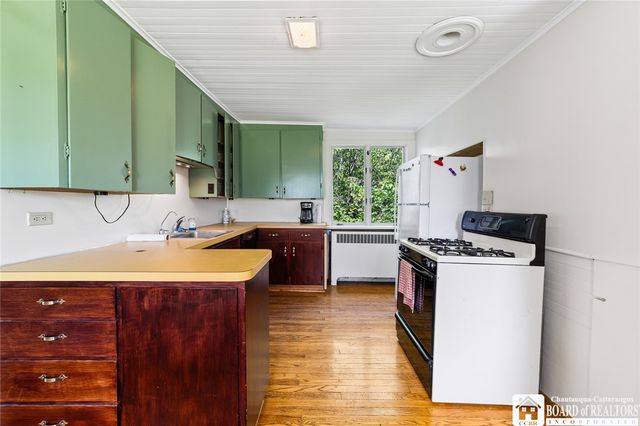 4626 Van Buren Road, Pomfret, NY 14048