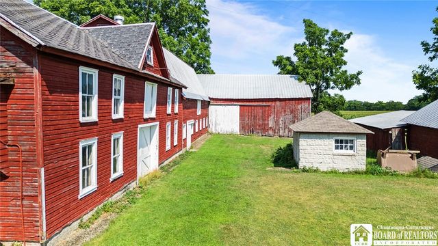 4626 Van Buren Road, Pomfret, NY 14048