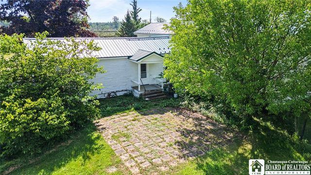 4626 Van Buren Road, Pomfret, NY 14048