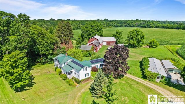 4626 Van Buren Road, Pomfret, NY 14048