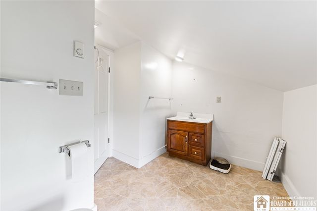 4626 Van Buren Road, Pomfret, NY 14048