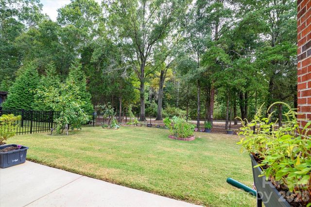 318 Willow Tree Drive, Rock Hill, SC 29732