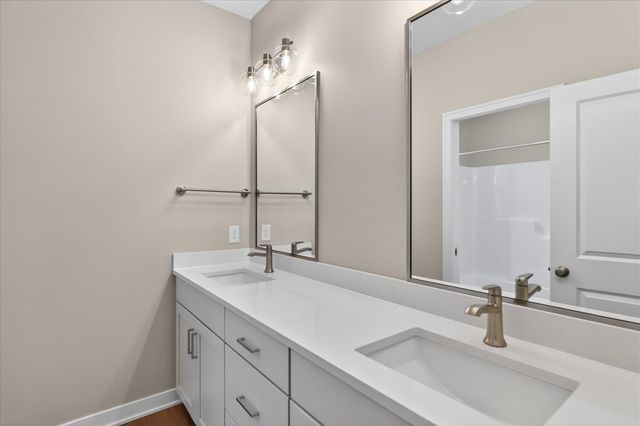 6515 Chaffey Creek Trail, Richland, MI 49083