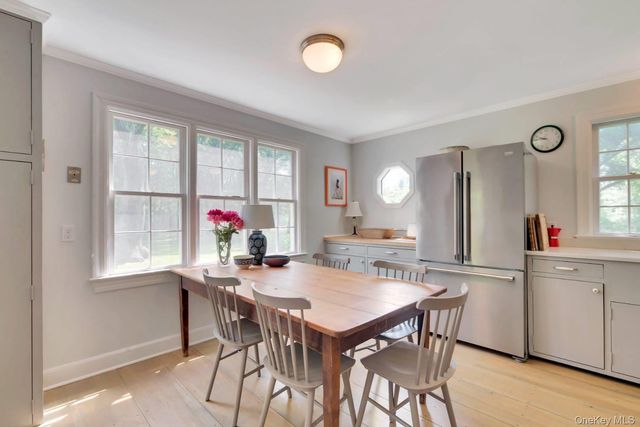 90 Old Depot Road, Quogue, NY 11959