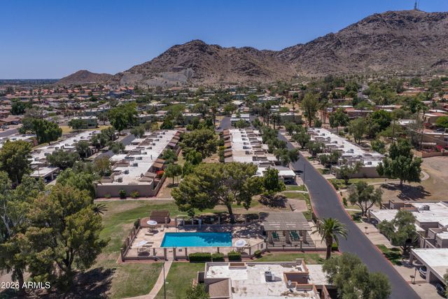 1141 E BERYL Avenue, Phoenix, AZ 85020